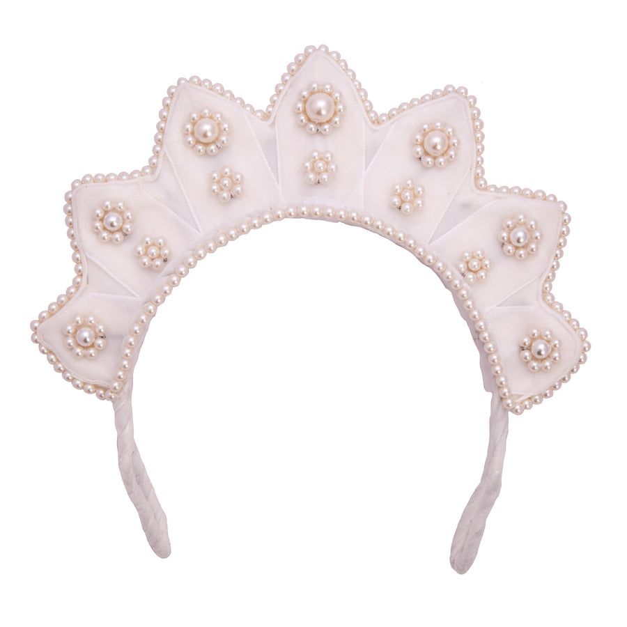 Star Shaped Velvet Mini Pearl Flowers Headpiece